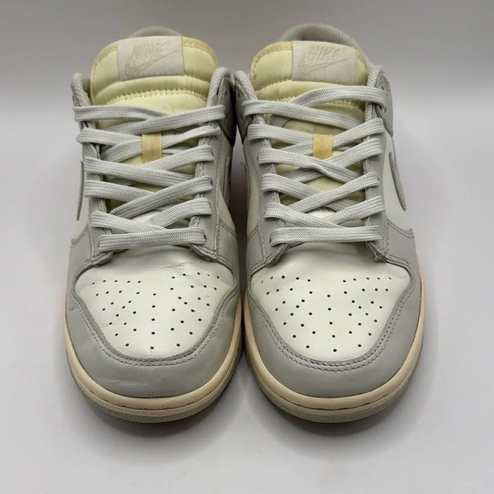 Nike Dunk Low Sail Light Bone Sneakers Shoes DD1503-107 Rare OG Women's‎ Size 9